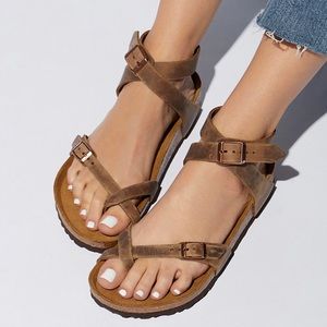 Yara Oiled Leather Birkenstock Sandals “Tobacco”